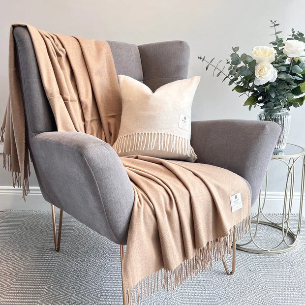 100% Luxury Cashmere Throws – The Quiet Luxury of Donegal